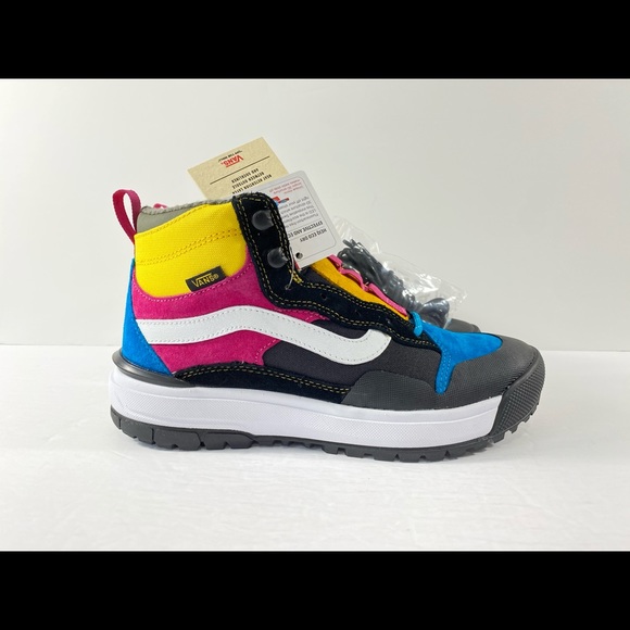 Vans UltraRange Exo Hi MTE 66 Supply Sneaker Boots - Picture 3 of 8